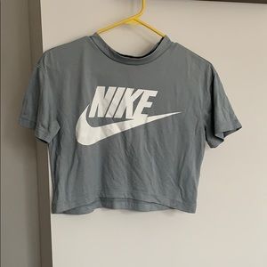 Nike crop tee